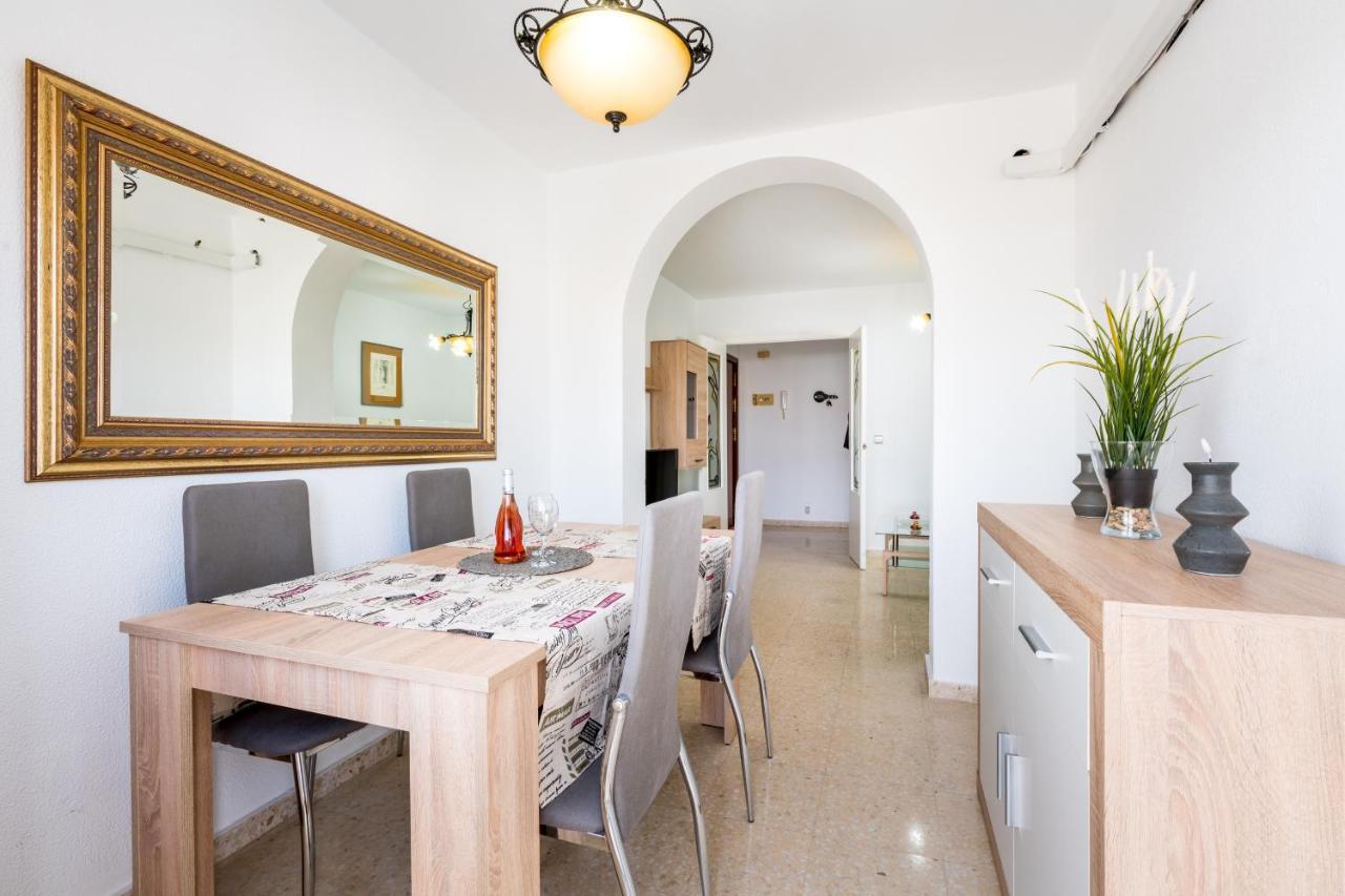 Piso 3 Dormitorios Hl Gines A 10" De Sevilla, A 20" Del Aeropuerto De Sevilla מראה חיצוני תמונה